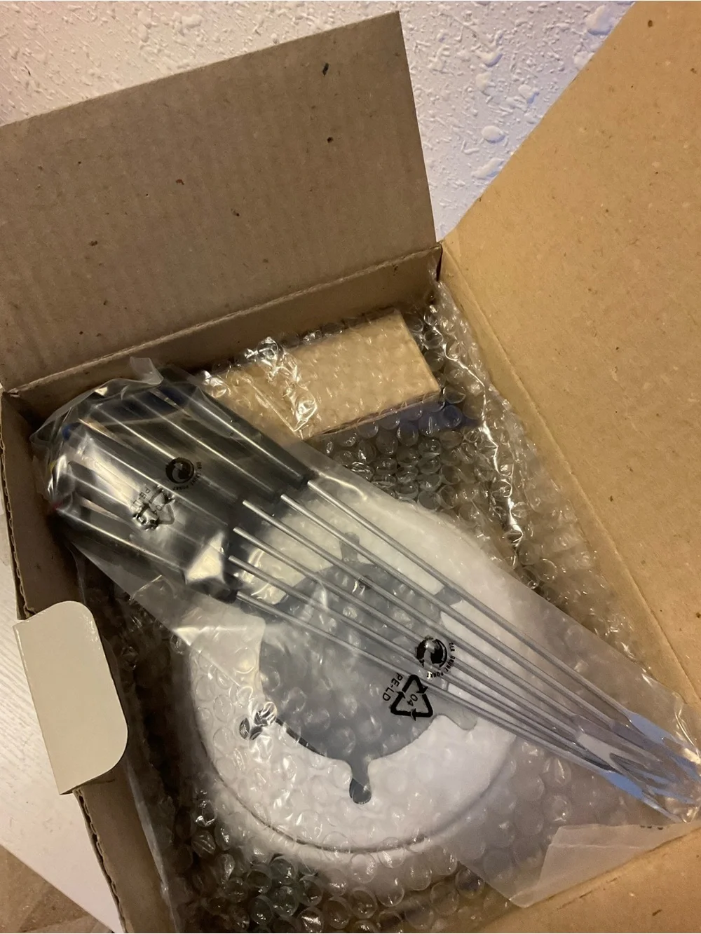 16 PC Fondue Set New - Picture 4 of 7